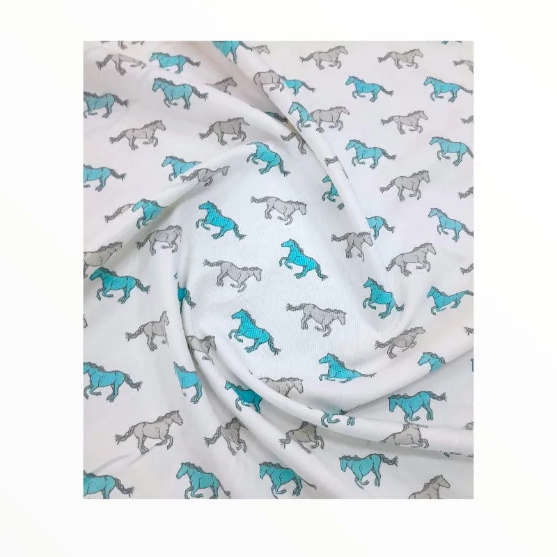 100 % Printed Cotton Horses Collection 140 cm