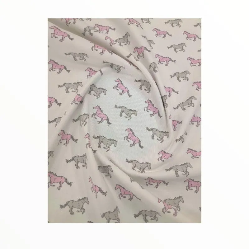 100 % Printed Cotton Horses Collection 140 cm