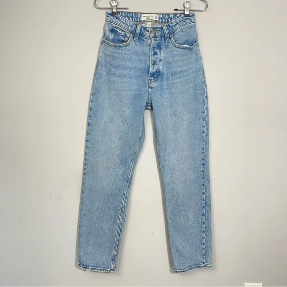 Abercrombie Fitch Curve Love High Rise Dad Jeans Size 24  00 S Medium Light Wash