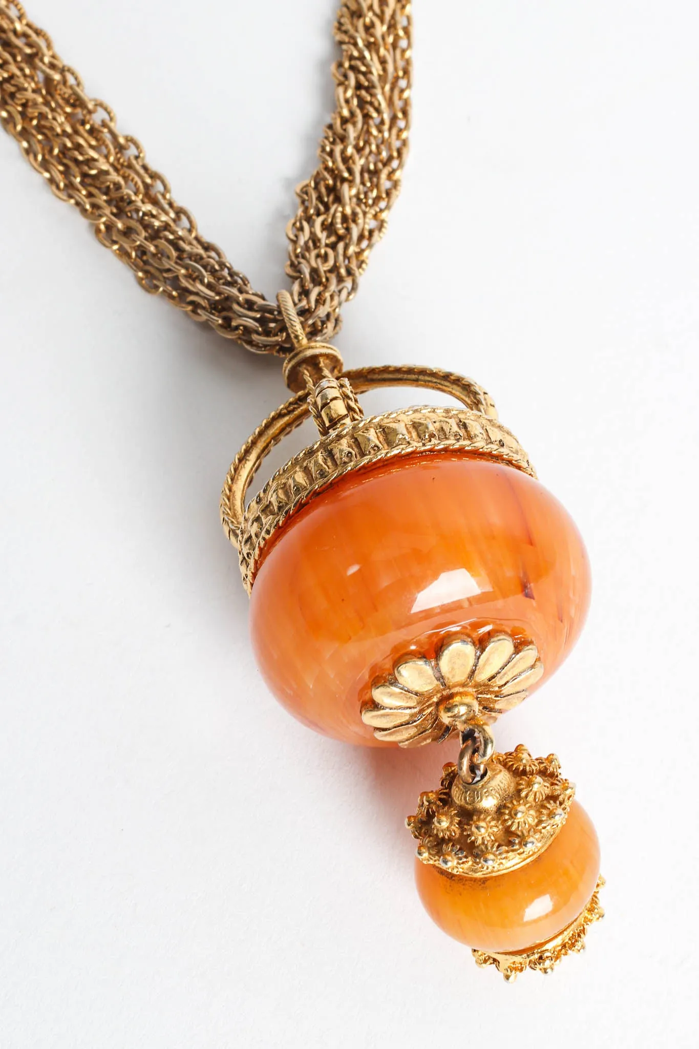 Amber Bead Pendant Necklace