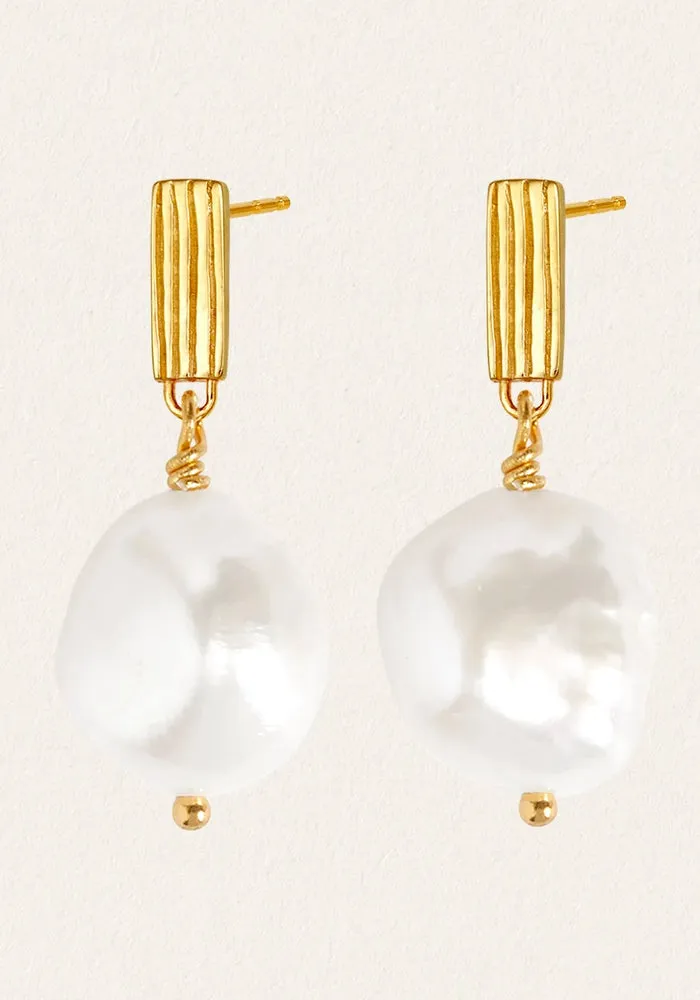 Baroque Pearl Earrings- Gold