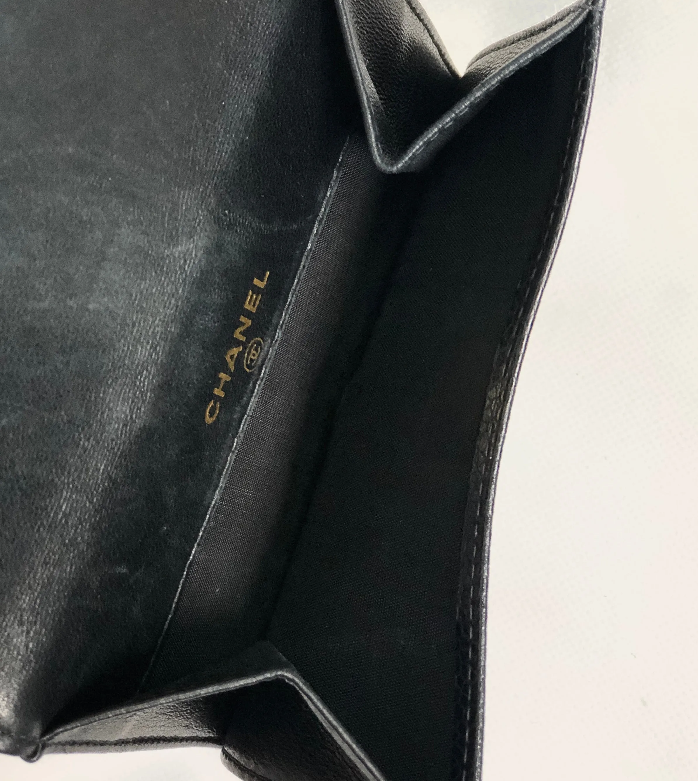 CHANEL Coco Mark Caviar Leather Folded Wallet Black Vintage 2ⅹ7xiw