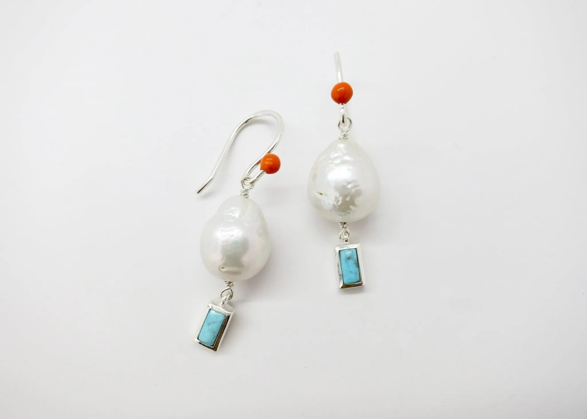 December (baroque pearl birthstone earrings)