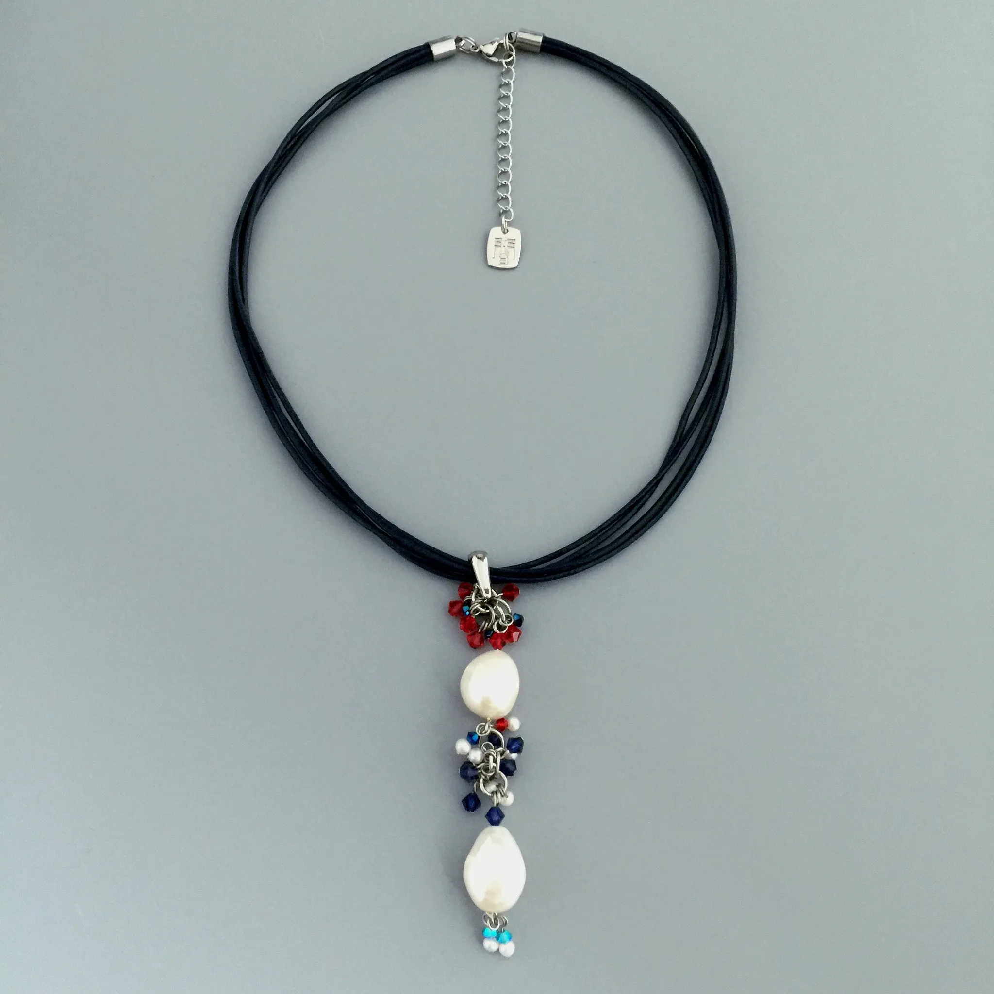 Encore (navy blue/red) 安可(深藍/紅)