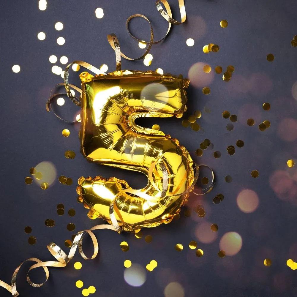 Gold Digit Helium Foil Birthday Party Balloons Number 5 (16 Inch)