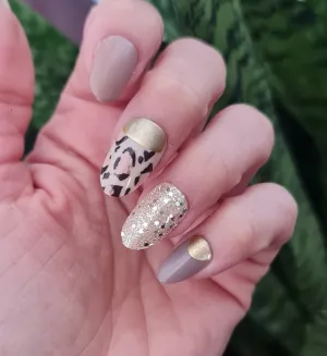 Gold Rhinestones Press on Nails