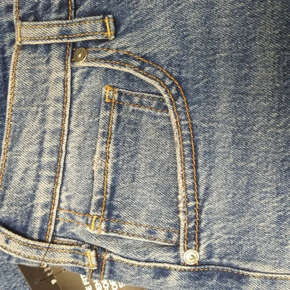 HP🥳 Silver Jeans Highly Desirable High Rise Trouser Leg Indigo Jeans Size 12