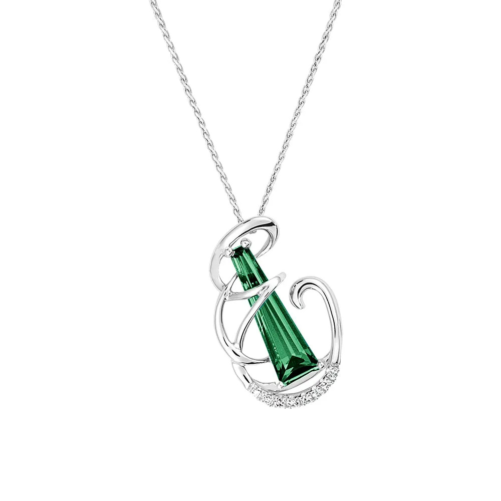 Initial Pendant Letter E