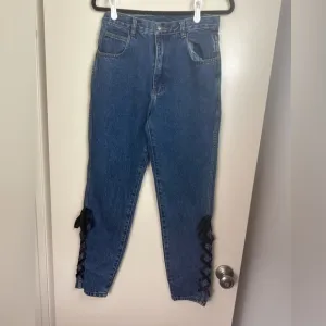 Jordache Vintage 90’s/Y2K?High Rise Black Ribbon Lace Up Cotton Jeans Size 11/12
