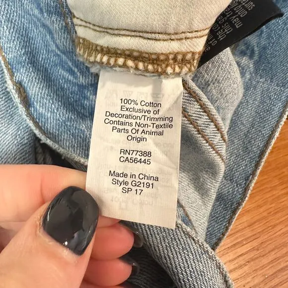 Madewell The Perfect Vintage Jeans Floral Embroidered Edition in Constance Blue