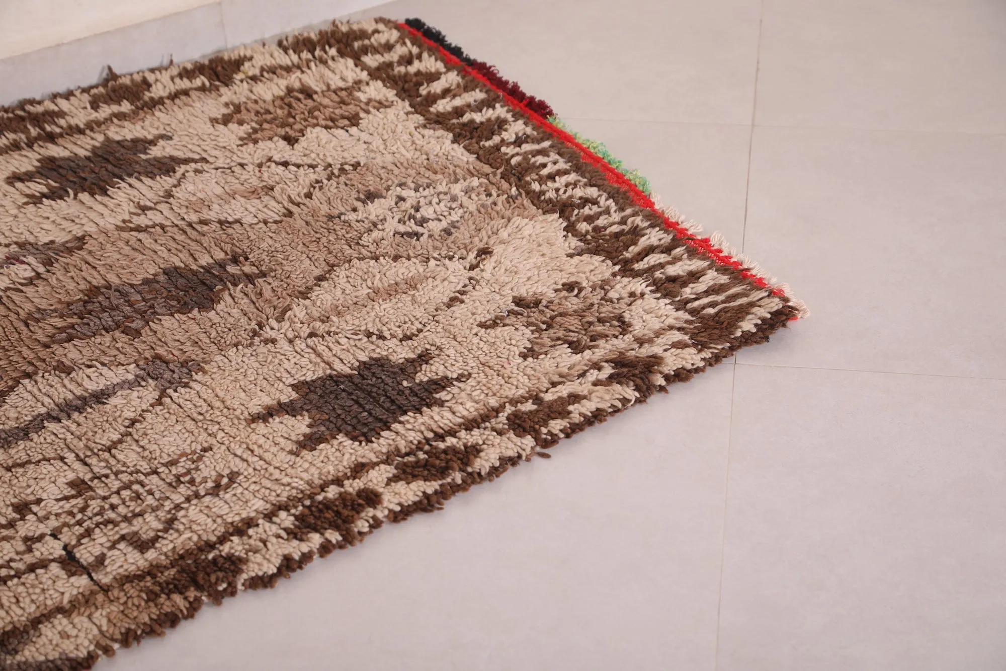 Moroccan Rug 3.5 X 6.8 Feet - Neutral Tones with Diamond Shapes