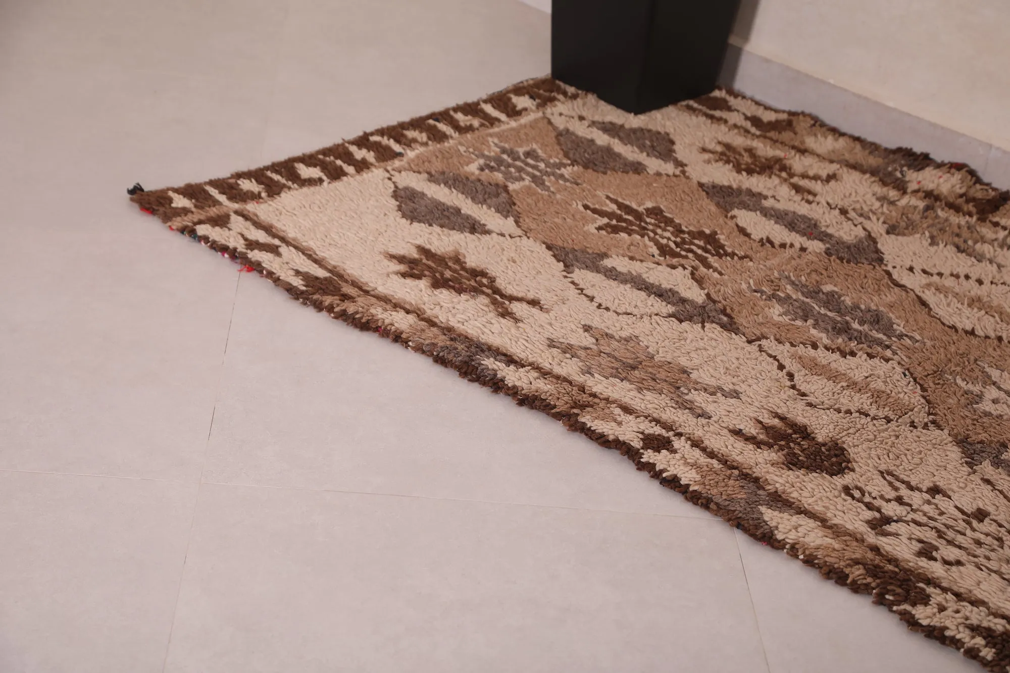 Moroccan Rug 3.5 X 6.8 Feet - Neutral Tones with Diamond Shapes