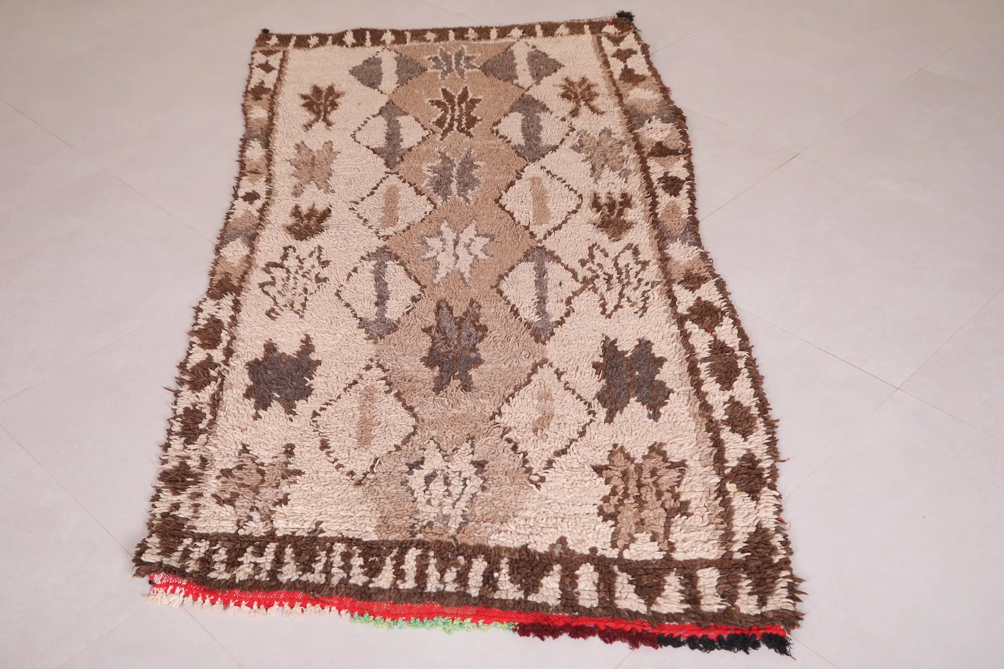 Moroccan Rug 3.5 X 6.8 Feet - Neutral Tones with Diamond Shapes
