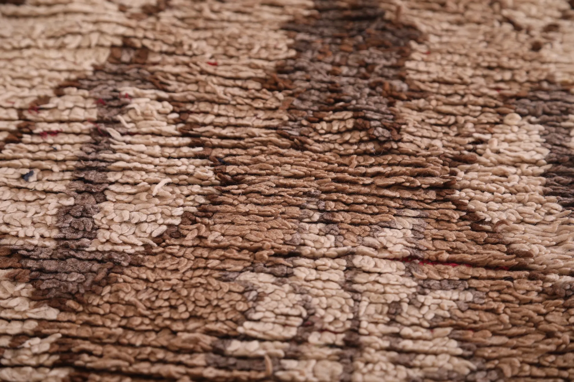 Moroccan Rug 3.5 X 6.8 Feet - Neutral Tones with Diamond Shapes