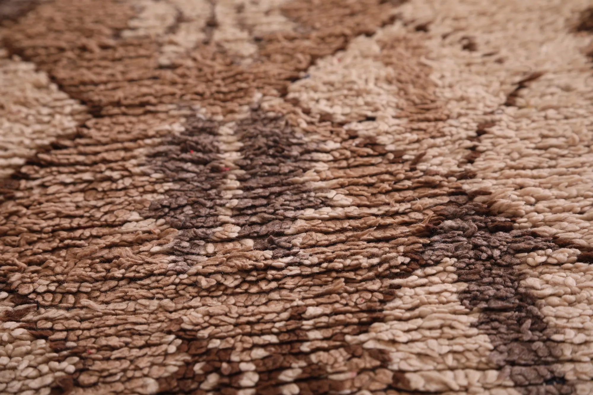 Moroccan Rug 3.5 X 6.8 Feet - Neutral Tones with Diamond Shapes