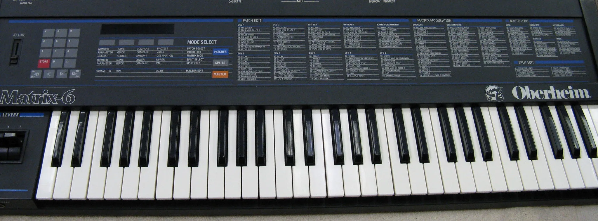 Oberheim Matrix 6 Analog Synthesizer