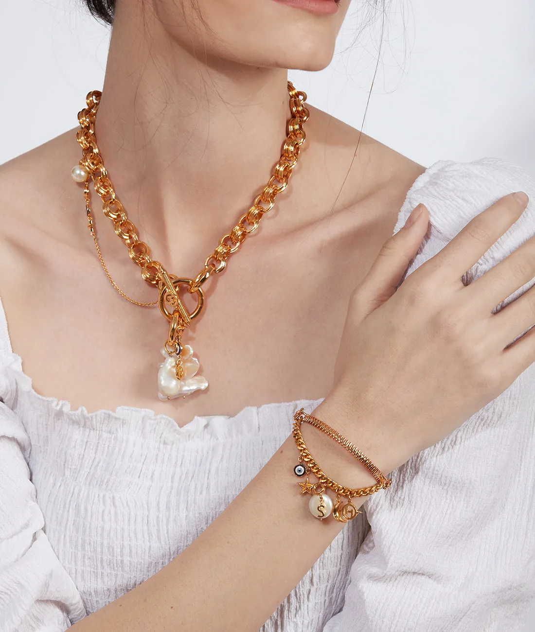 Outhouse   -   Pearls des Celeste Necklace
