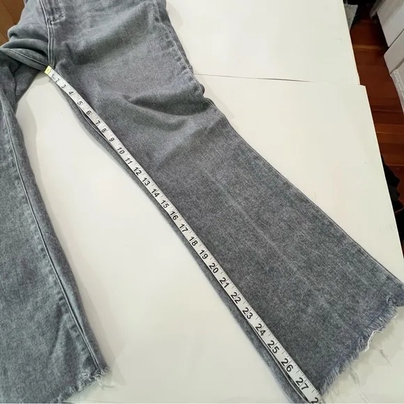 PAIGE Claudine High Waist Raw Hem Flare Jeans in Grey Storm Size 33