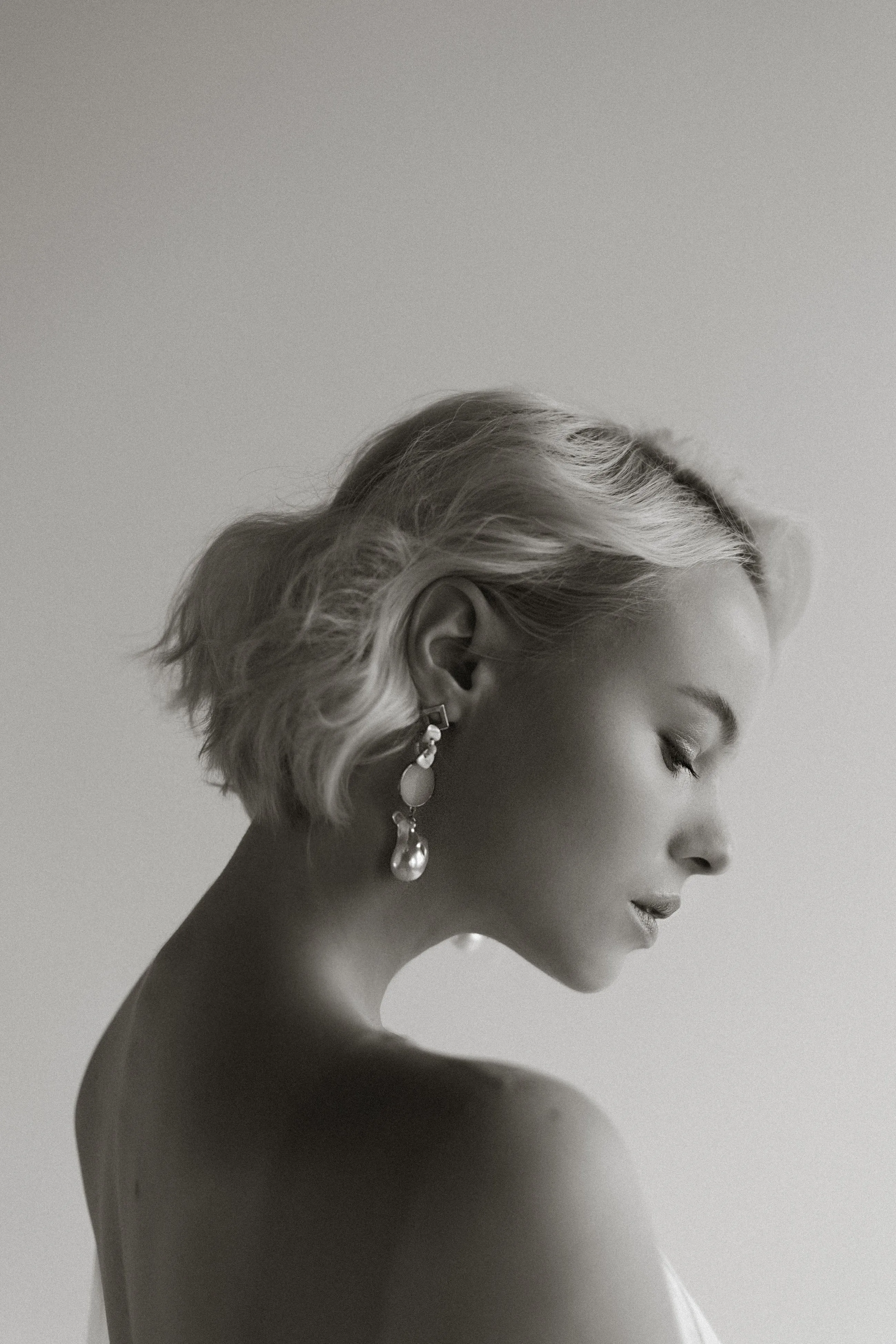Pearl earrings