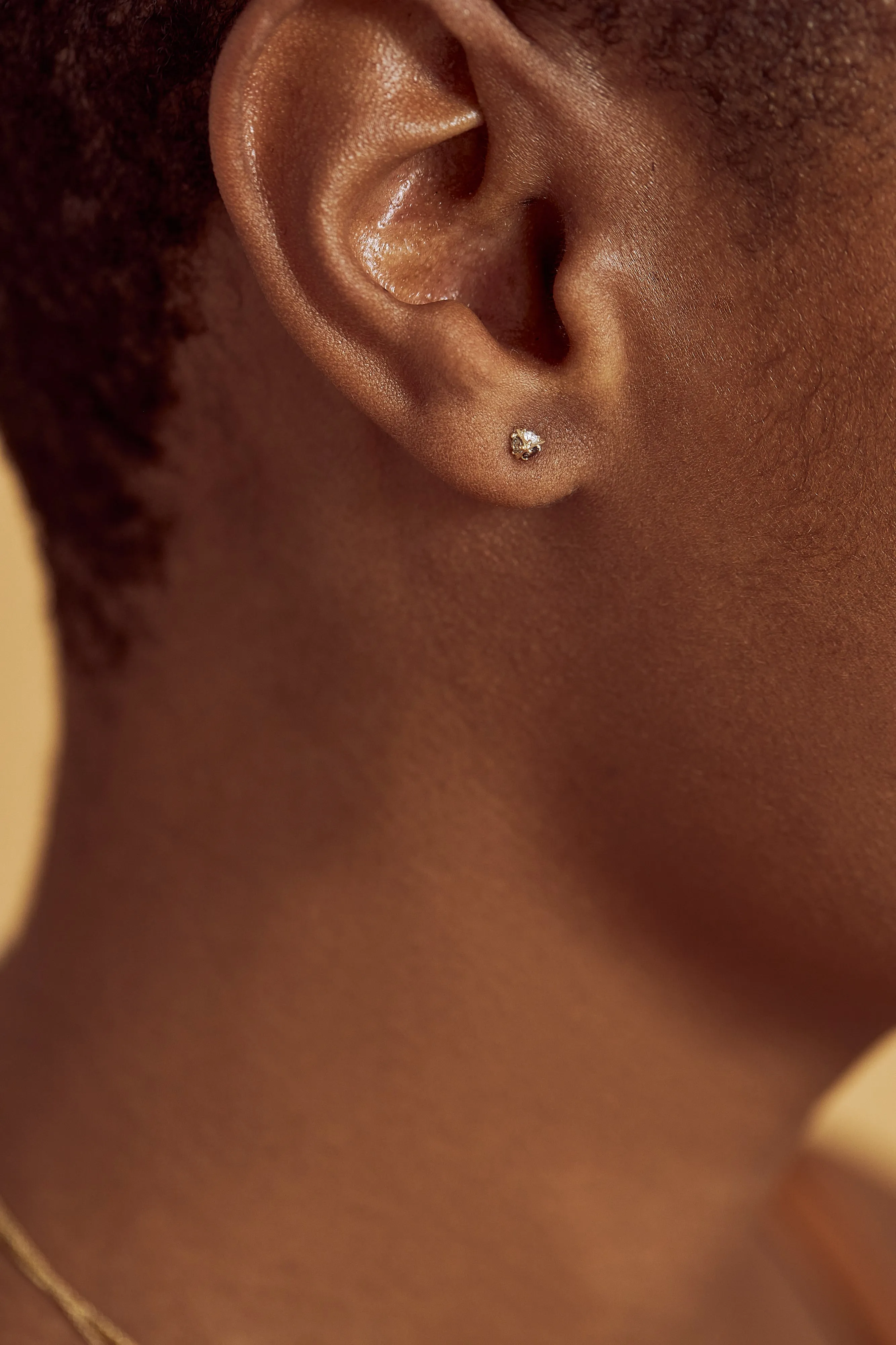 Pyramid Stud Pavé