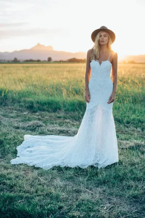 Roycebridal Elegant Mermaid Sweetheart Lace Ivory Wedding Dresses with train,MW406