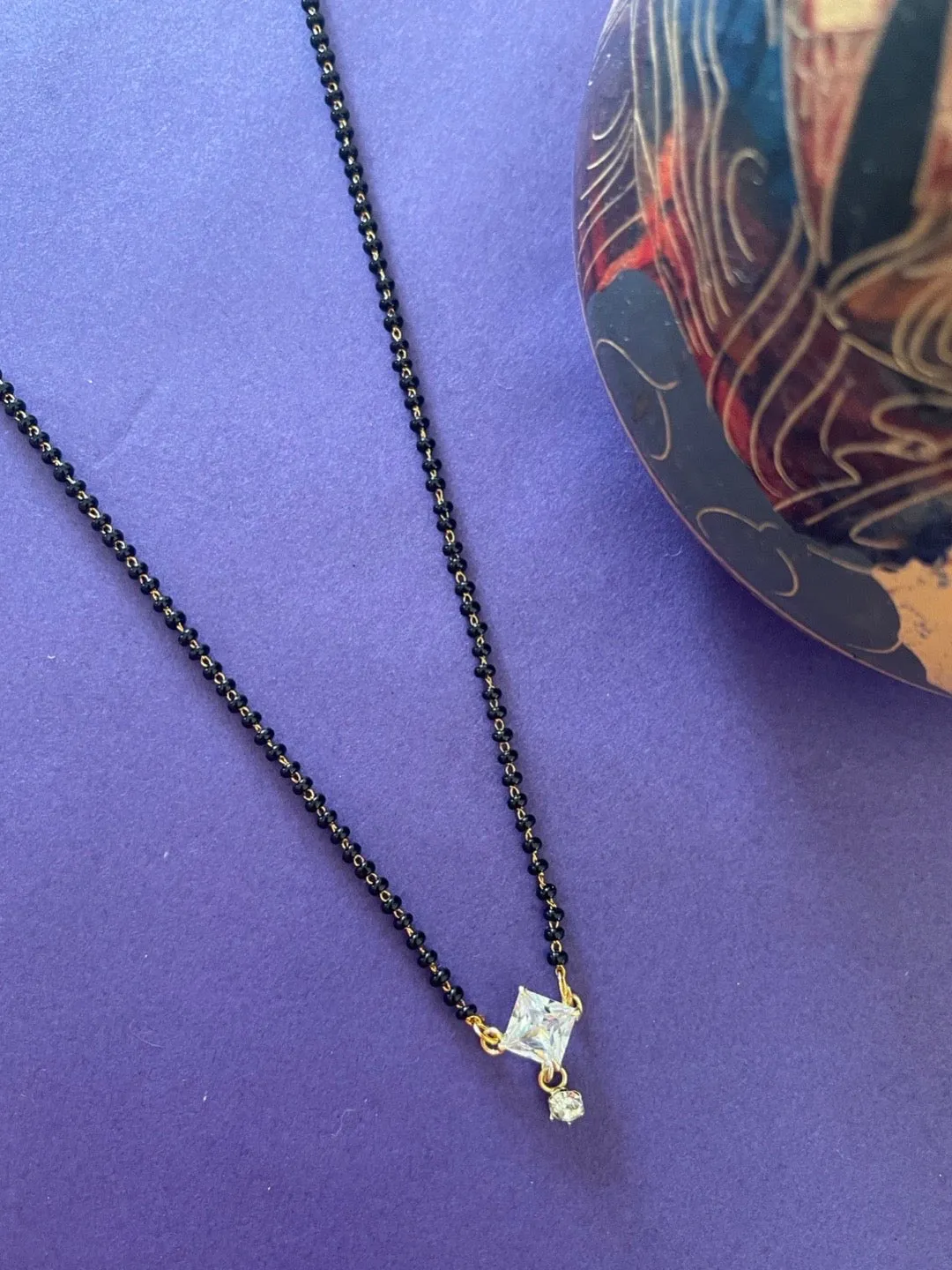 Simple Short Mangalsutra Designs American Single Diamond Square Pendant Black Beads Chain