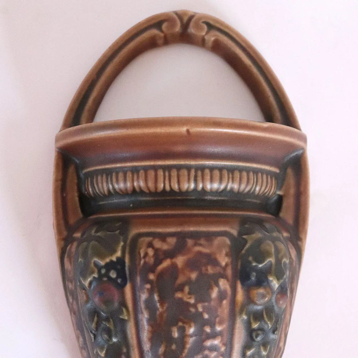 Vintage American Roseville Pottery Florentine I Wall Pocket