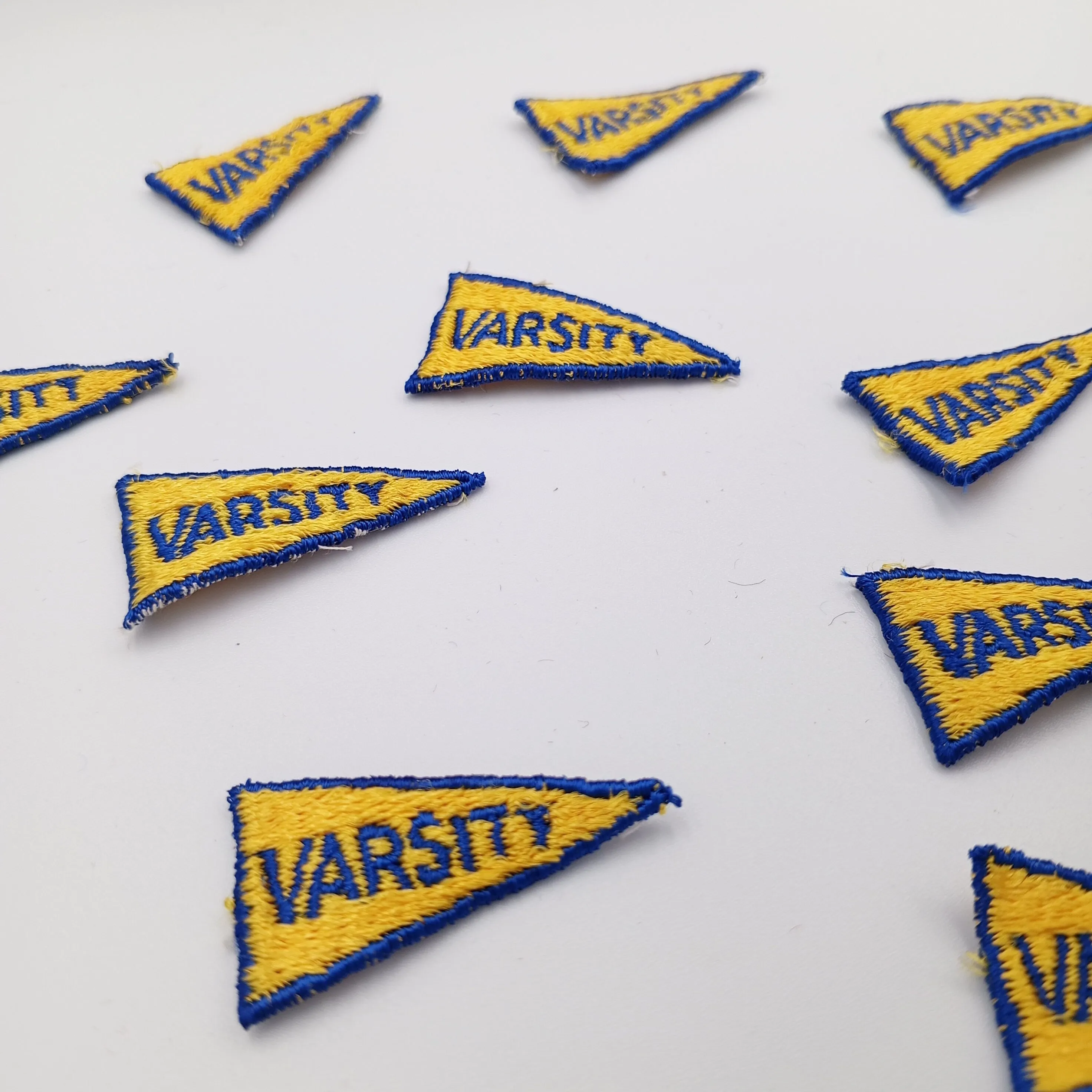 VINTAGE Badge Patches yellow blue VARSITY Embroidered Appliques #750